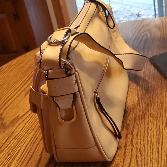 Purse - Picture 3 of 5